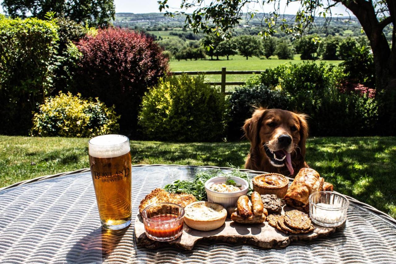 The Shireburn Arms Hotel คลิเธอโร ภายนอก รูปภาพ