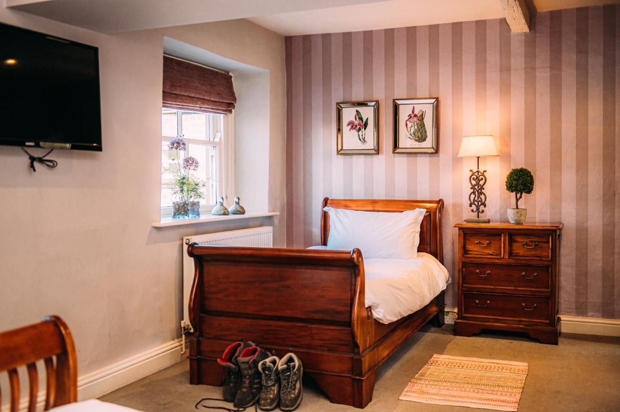 The Shireburn Arms Hotel คลิเธอโร ภายนอก รูปภาพ