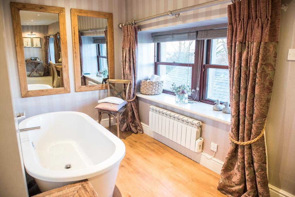 The Shireburn Arms Hotel คลิเธอโร ภายนอก รูปภาพ