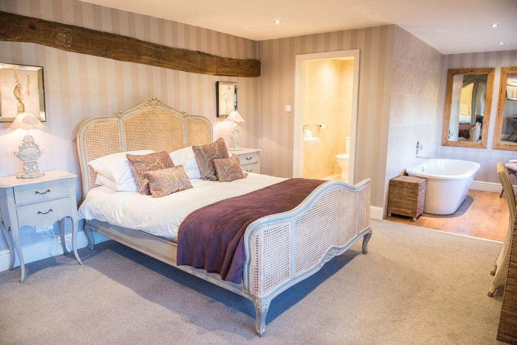The Shireburn Arms Hotel คลิเธอโร ภายนอก รูปภาพ