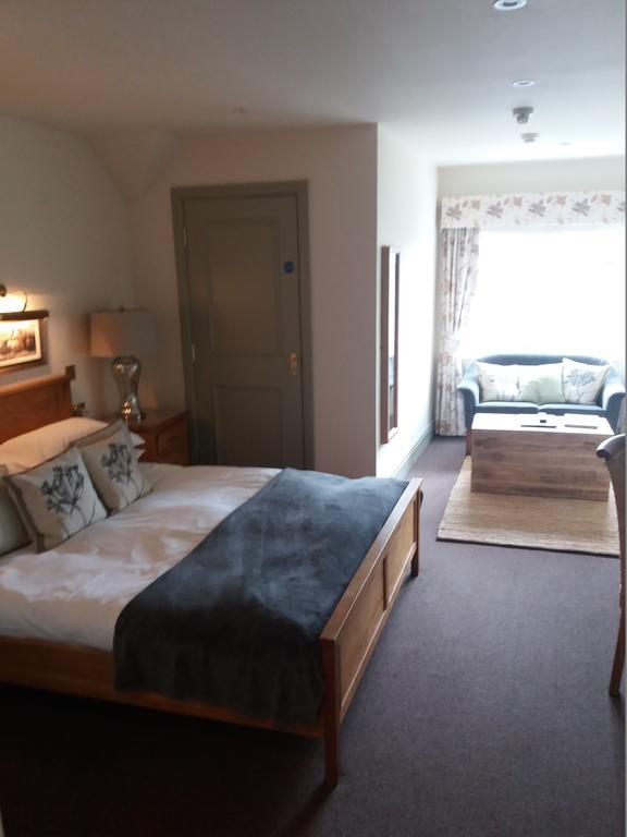 The Shireburn Arms Hotel คลิเธอโร ภายนอก รูปภาพ